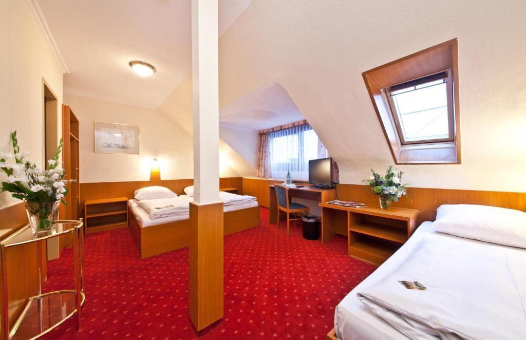 Hotel Primus Frankfurt Sachsenhausen Frankfurt nad Mohanem Pokoj fotografie
